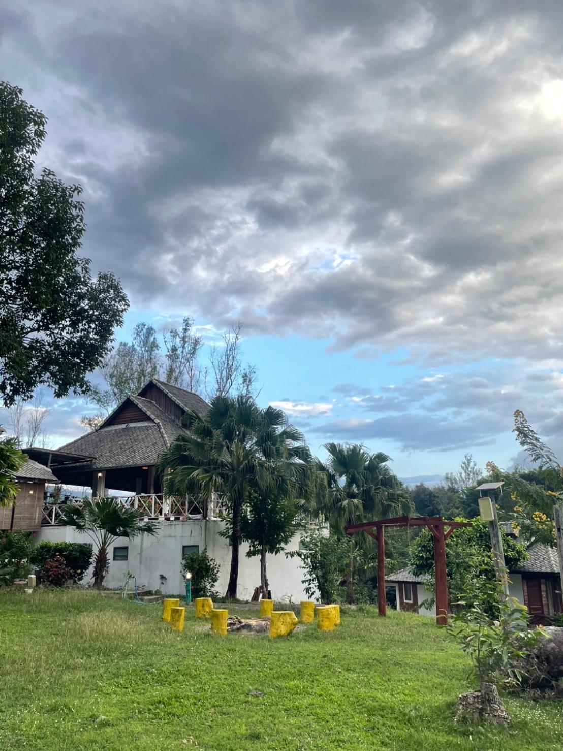 Pai Love & Baan Chonphao Resort Exterior photo